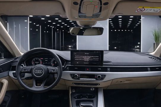 Audi A4 35 TDI mHEV S tronic