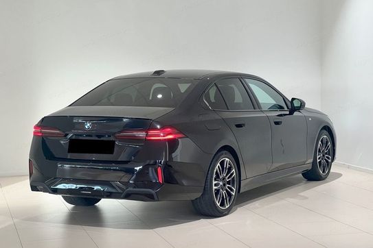 BMW Seria 5 520i M Sport
