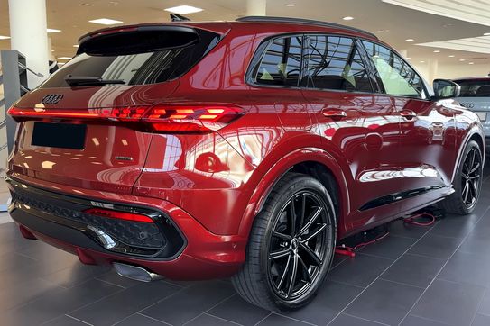 Audi Q5 TFSI quattro S line