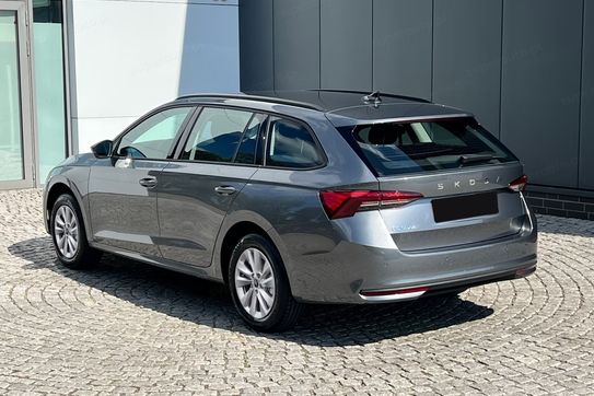 Skoda Octavia Drive Essence 2.0 TDI DSG