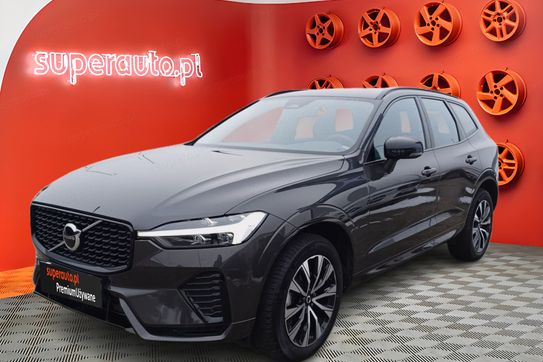 Volvo XC60 B5 B AWD Plus Dark aut