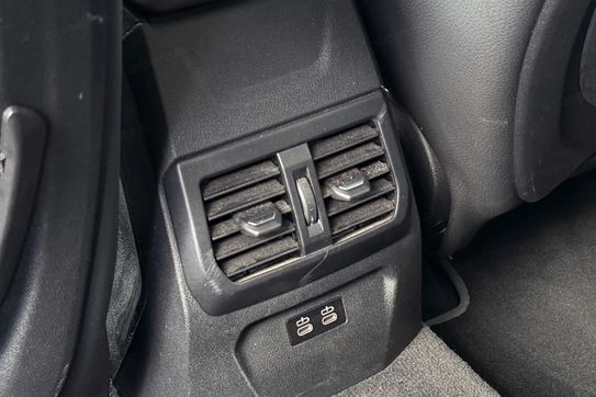 BMW Seria 1 118d Sport Line