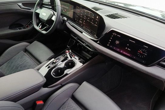 Audi A5 TFSI 150 kW S tronic