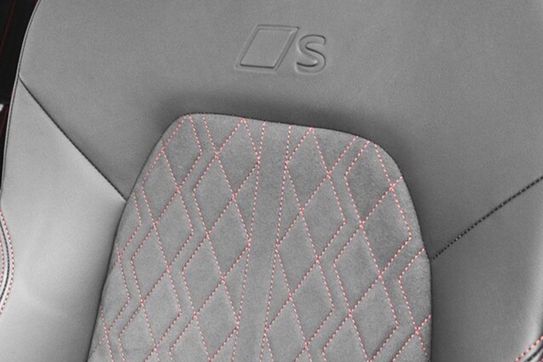 Audi A5 e-Hybrid quattro Avant