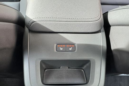 Volvo XC60 B5 B AWD Plus Dark