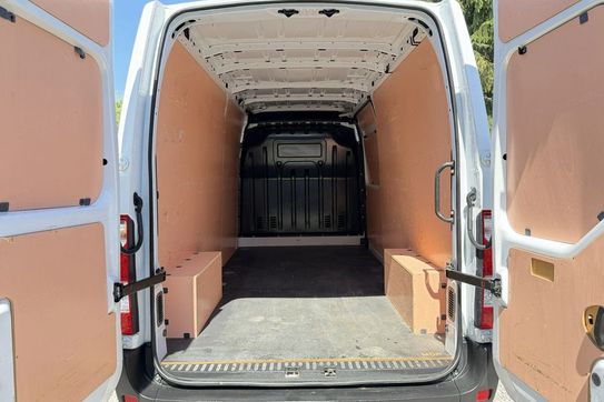 Renault Master dCi L3H2