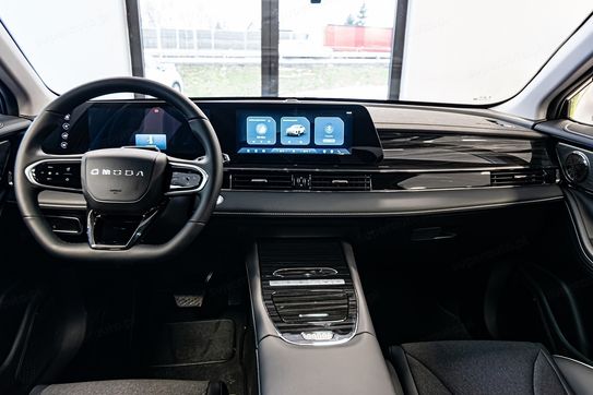 Omoda 5 1.5 T-GDI Hybrid Premium DHT