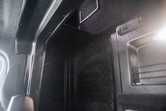 Renault Master L3 Zabudowa 8EP + Tył spanie