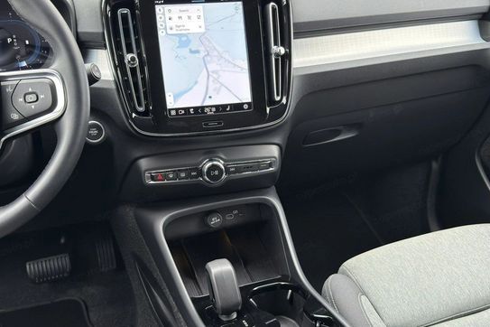 Volvo XC40 B3 Plus Dark aut