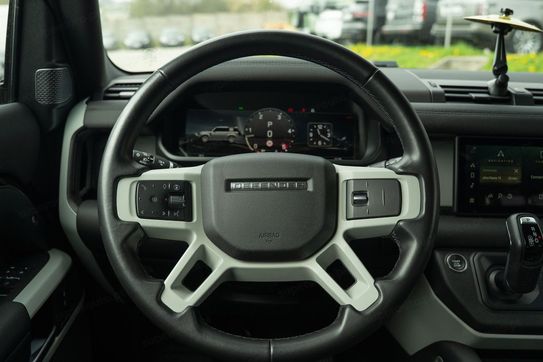 Land Rover Defender 110 Hardtop 3.0 D300 mHEV
