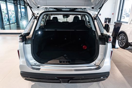 Chery Tiggo 7 Comfort 1.5 T-GDI Super Hybrid DHT