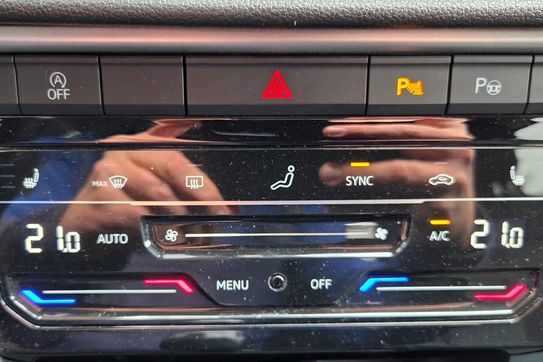 Volkswagen T-ROC 1.5 Tsi Life