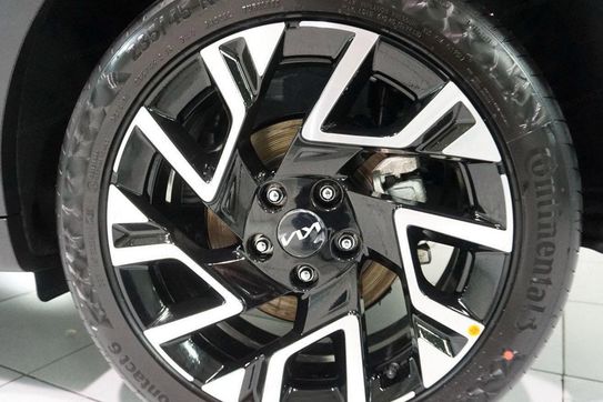 Kia XCeed 1.6 T-GDI Tribute DCT