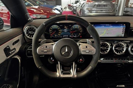 Mercedes CLA AMG 45 S 4MATIC+