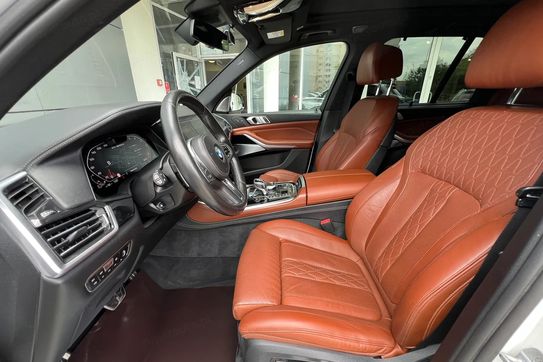 BMW X5 M50d