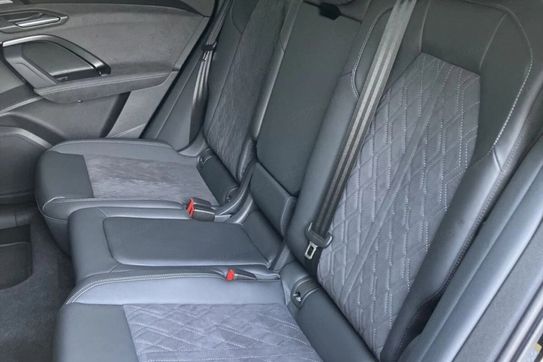 Audi Q5 TFSI mHEV 150 kW S tronic