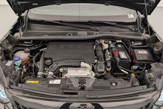 Peugeot 2008 ALLURE 1.2 PureTech