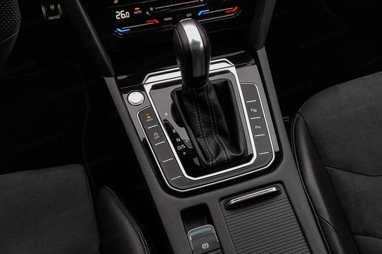 Volkswagen Arteon 2.0 TDI R-Line DSG