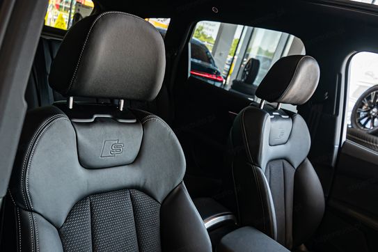 Audi Q7 50 TDI quattro S Line