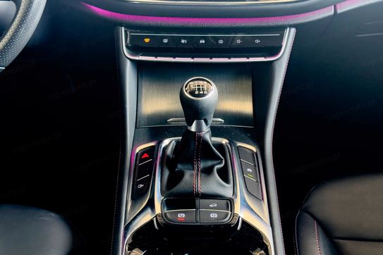 MG HS 1.5 T-GDI Exclusive