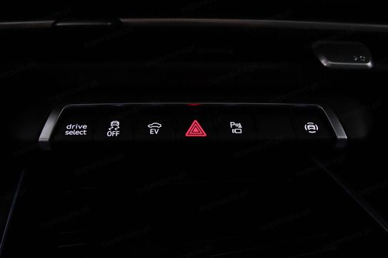 Audi Q3 e-Hybrid S line