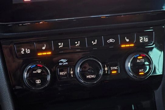 Skoda Superb 2.0 TSI L&K DSG