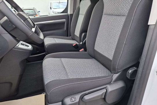 Opel Zafira Life Extra Long L2H1 Business AT8