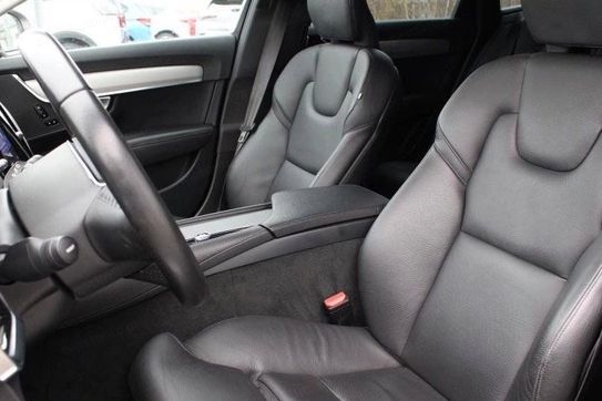 Volvo V90 B4 D Momentum