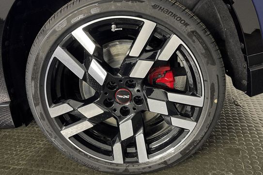 Mini Countryman JCW ALL4  Linia John Cooper Works