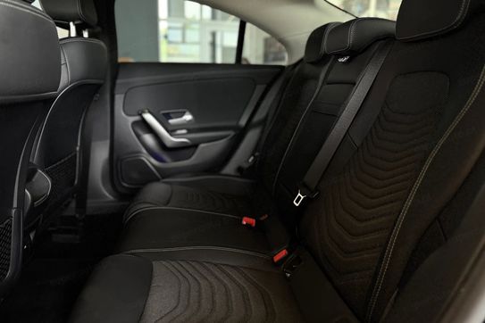 Mercedes CLA 180 Progressive