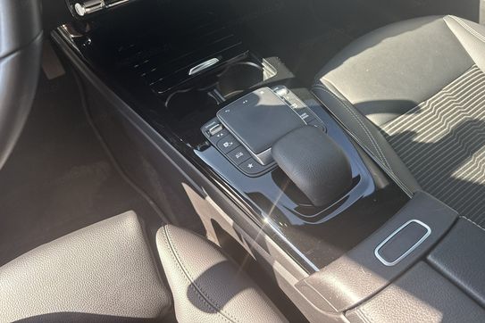 Mercedes CLA 200