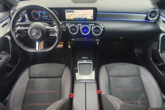 Mercedes Klasa A 200 AMG Line