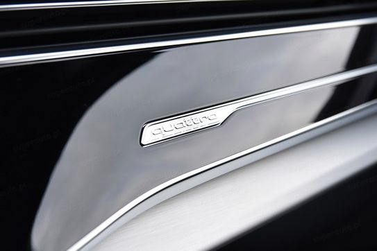 Audi Q7 TFSI e quattro S Line