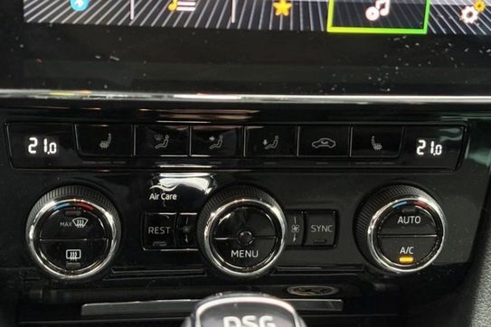 Skoda Superb 2.0 TDI DSG