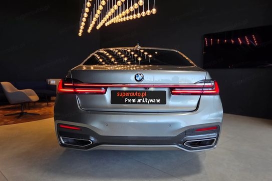 BMW Seria 7 740d xDrive sport-aut