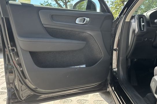 Volvo XC40 T3 Momentum Core