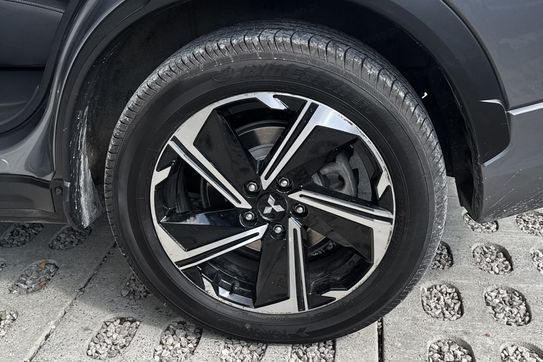 Mitsubishi Eclipse Cross Instyle Plus 2.4 PHEV