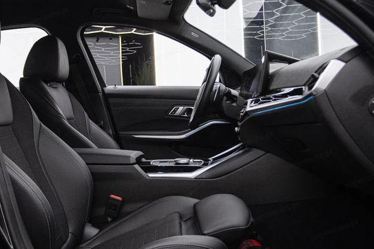 BMW Seria 3 318i M Sport aut