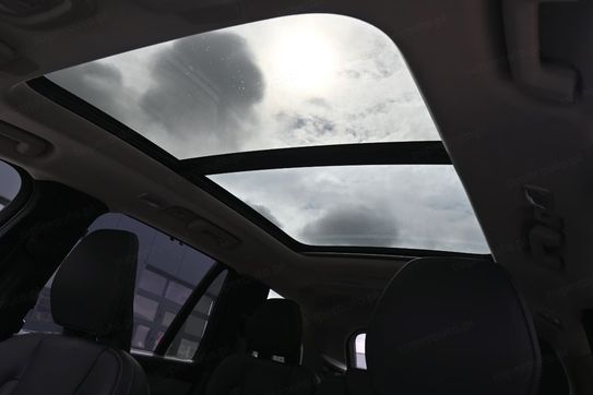 Volvo XC90 T8 AWD Plug-In Hybrid Ultra Dark 7os