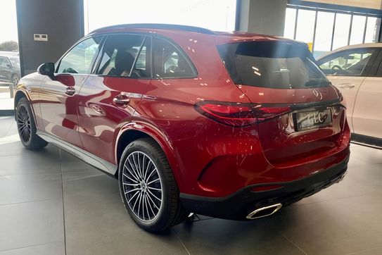 Mercedes GLC 200 4-Matic AMG Line