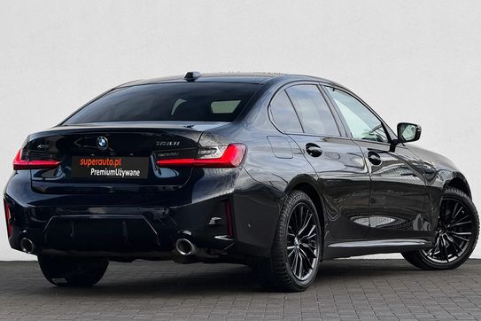 BMW Seria 3 330i xDrive M Sport
