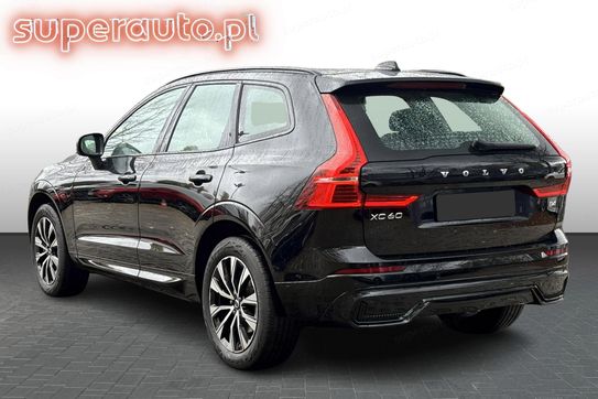 Volvo XC60 B4 B Plus Dark