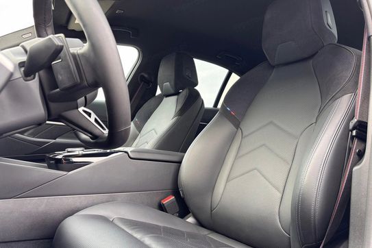 BMW Seria 5 520d xDrive mHEV M Sport aut