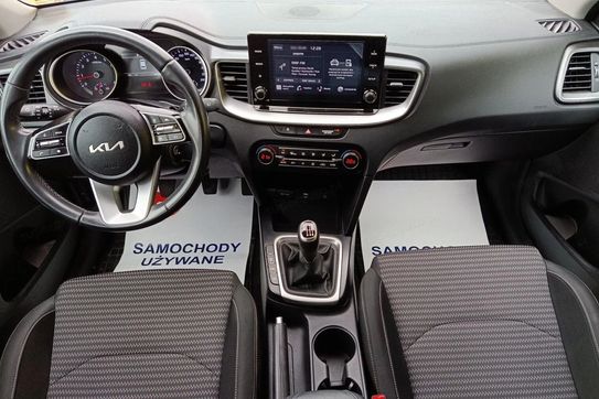 Kia Ceed 1.5 T-GDI M