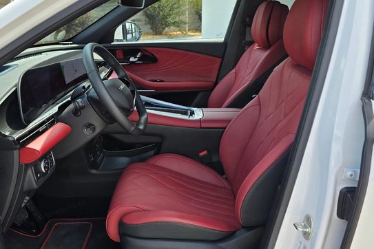 Omoda 9 1.5 Super Hybrid AWD