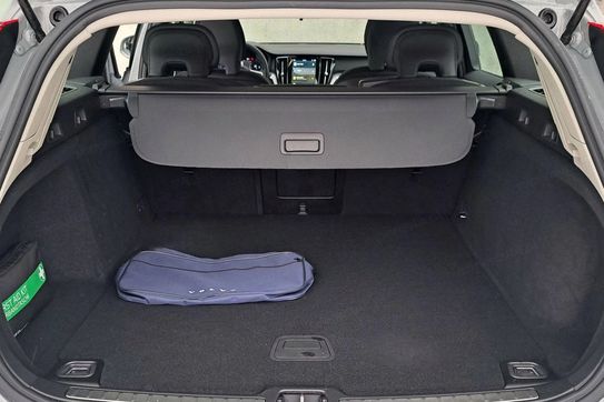 Volvo V60 B3 B Essential