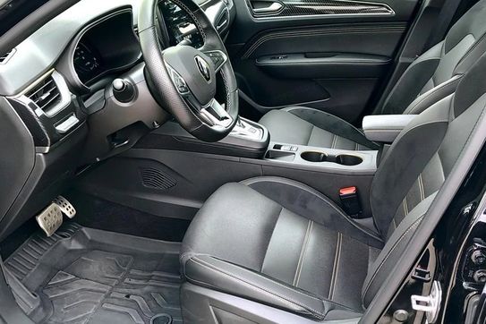 Renault Arkana 1.6 E-Tech Engineered MMT