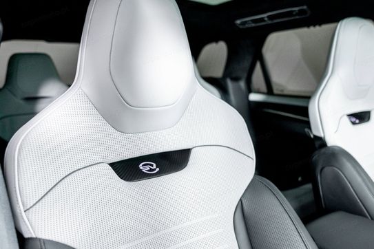 Land Rover Range Rover Sport S 4.4 V8 P635 SV Edition Two