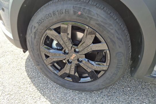 Dacia Jogger Extreme+ 1.6 Hybrid AT 7-miejsc