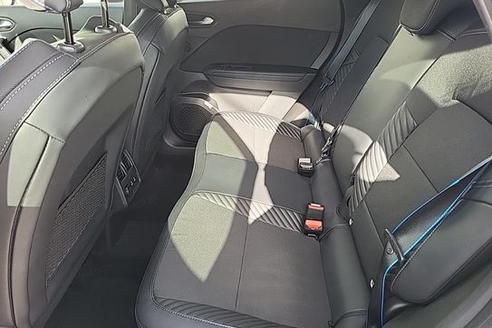 Renault Captur Esprit Alpine 1.8 E-Tech Hybrid AT